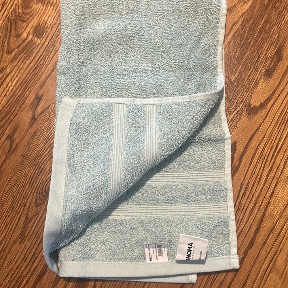 Sonoma Aqua Hand Towel 1 Piece - Picture 3 of 4
